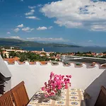 & Ivica 2* Krk Town
