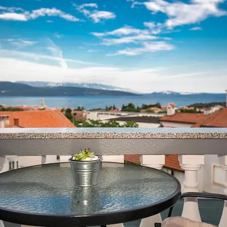 Guest house & Ivica